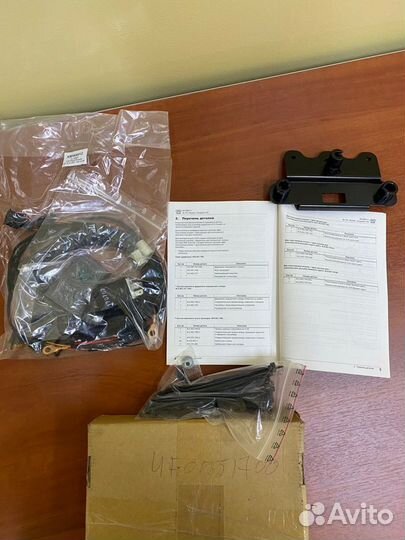 Держатель DVD плеера на спинке сидения audi A6