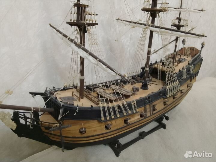 Модель корабля 
