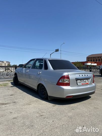 Сиденья на priora