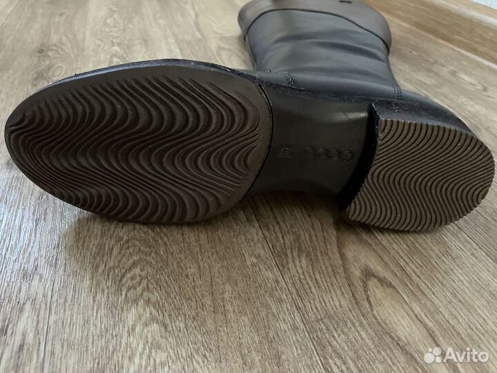 Новые сапоги Ecco