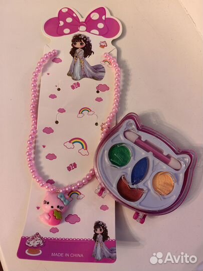 Набор детской косметики новый