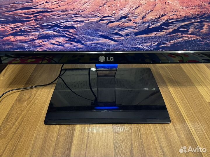 Монитор LG Flatron E1960 19 дюймов