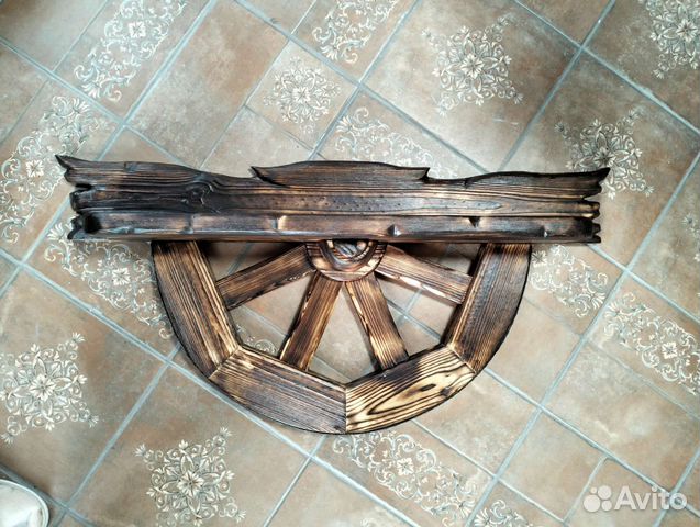 Полка настенная деревянная