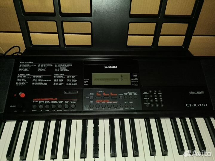 Casio CT-X700C2 синтезатор, 61кл +Адаптер+наушники