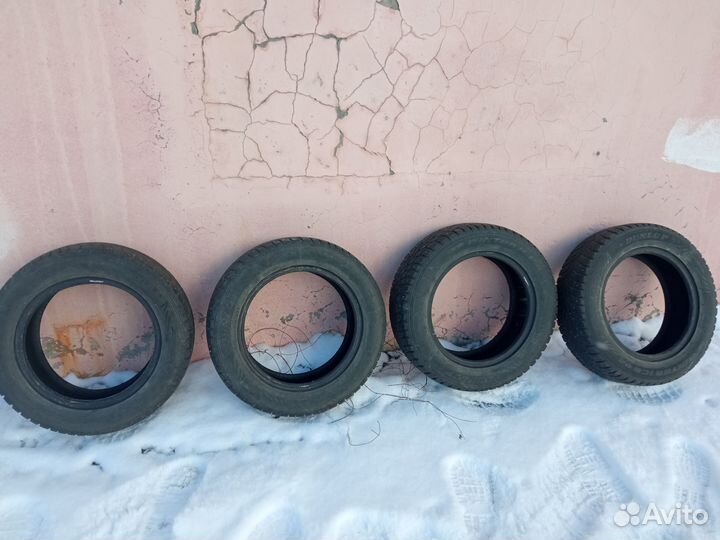 Dunlop SP Winter Ice 02 185/65 R15 92T