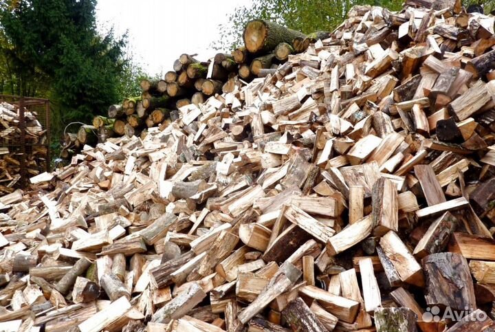 Дрова рядом
