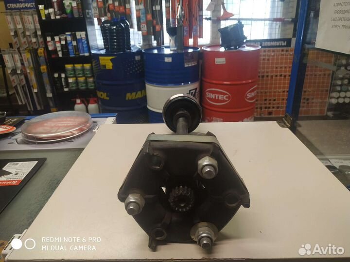 Промежуточный вал раздатки Ваз 2123