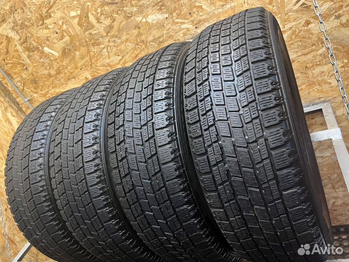 Bridgestone Blizzak WS-50 195/60 R15