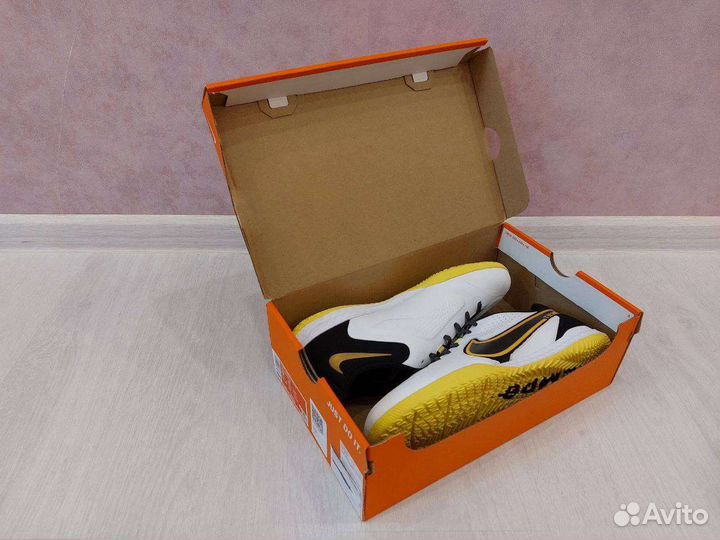 Бутсы мужские (футзалки) Nike React Legend 9