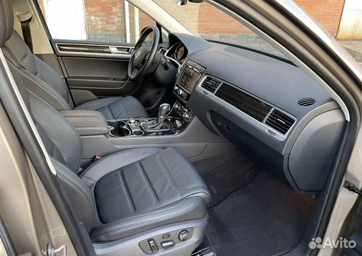 Volkswagen Touareg 3.0 AT, 2017, 110 000 км