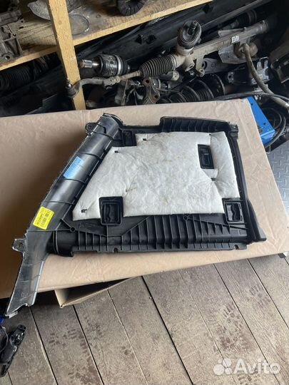 Обшивка багажника левая bmw x5 f15