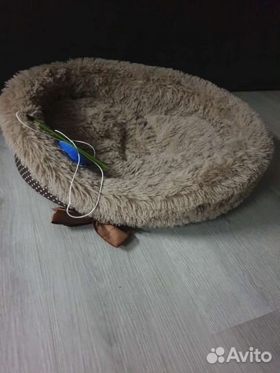 Лежанка для кошек