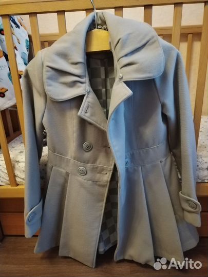 Пальто женское демисезонное 46