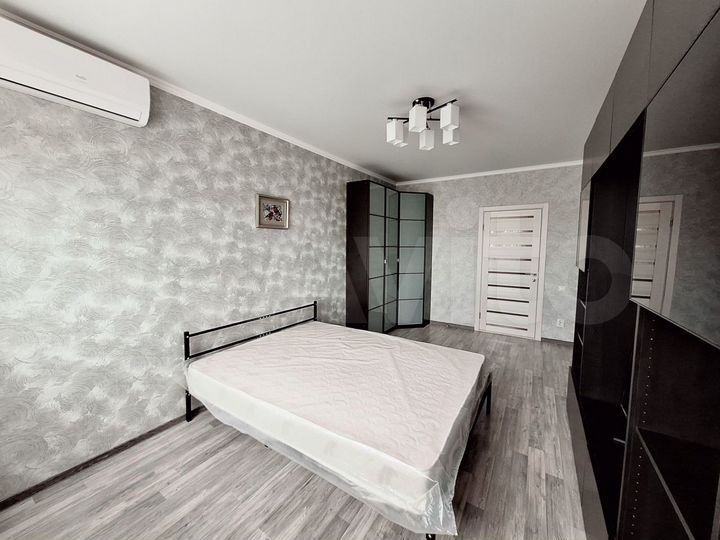 2-к. квартира, 63 м², 8/22 эт.