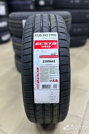 Kumho Ecsta HS52 235/45 R18 98W