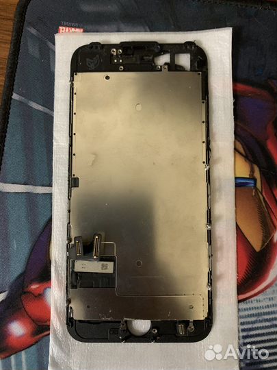 Телефон iPhone 7 и 6s