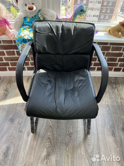 Детский стол и стул для школьника