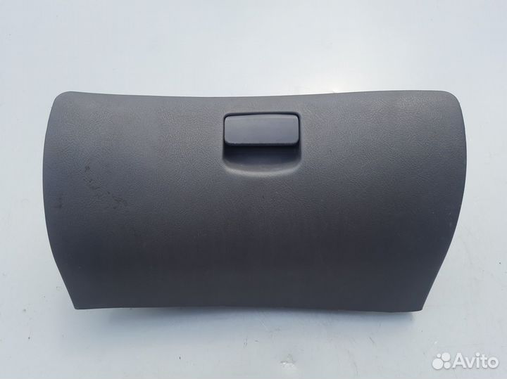 Бардачок Hyundai Accent 2