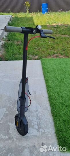 Электросамокат Xiaomi Mijia M365