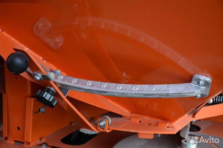 Разбрасыватель удобрений Unia MX-1000, 2022