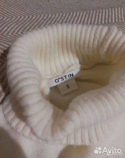 Вязаное тёплое платье