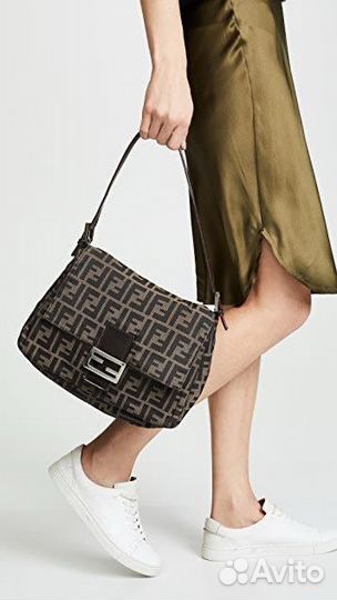 Сумка Fendi mamma baguette