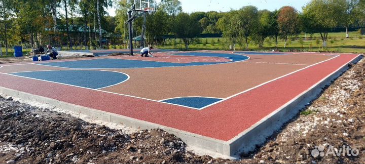 Бесшовное резиновое покрытие для спортивных площадок