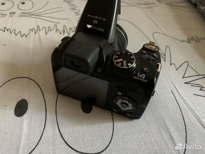 Компактный фотоаппарат