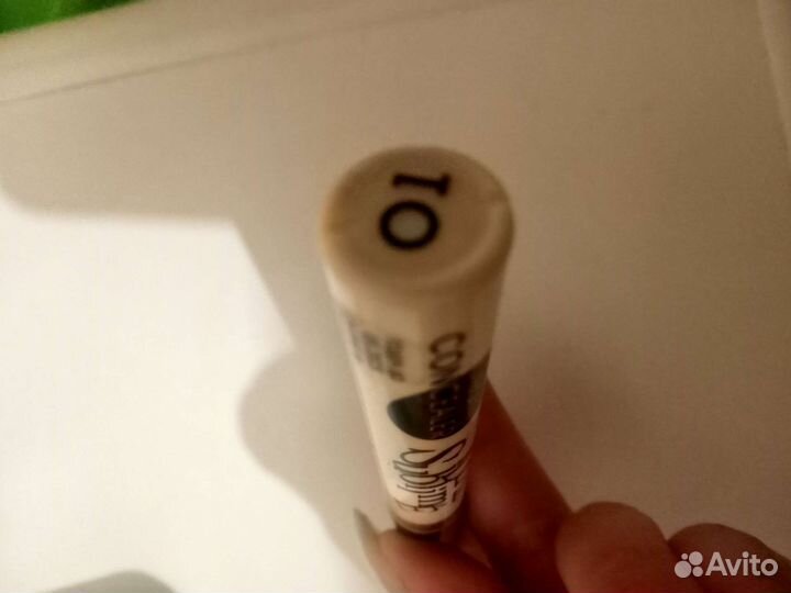 Консиллер Vivienne Cabo