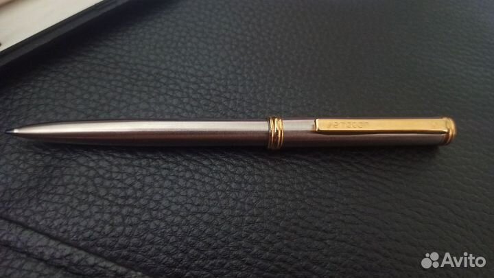 Шариковая и перьевая ручка сенатор делгадо