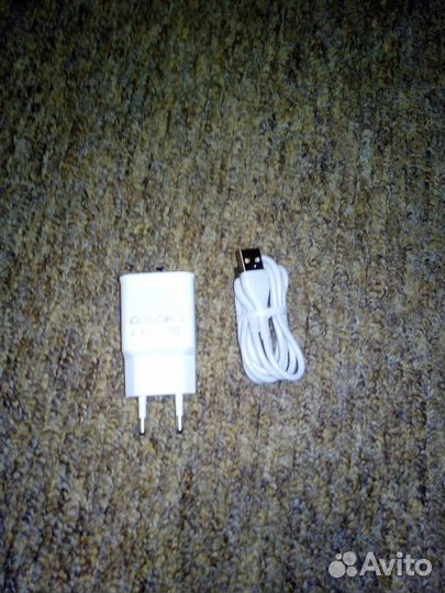 Зарядное устройство для телефона