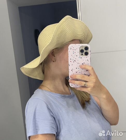 Шляпа пляжная соломенная