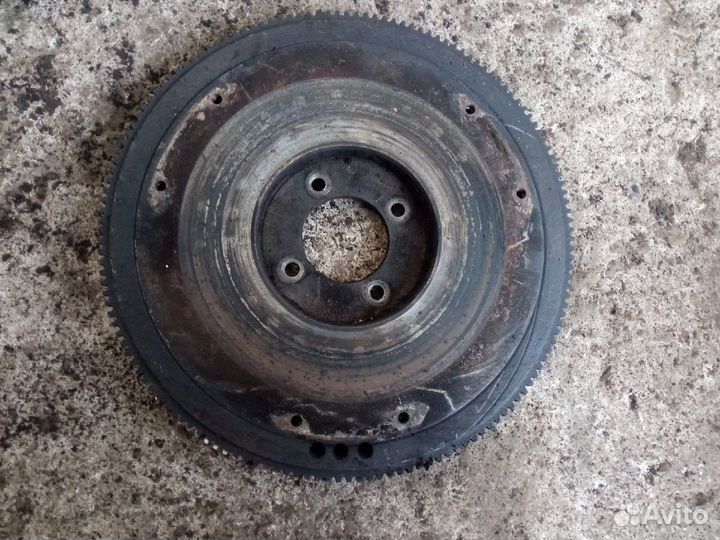 Маховик двс 402 газ 21 Волга