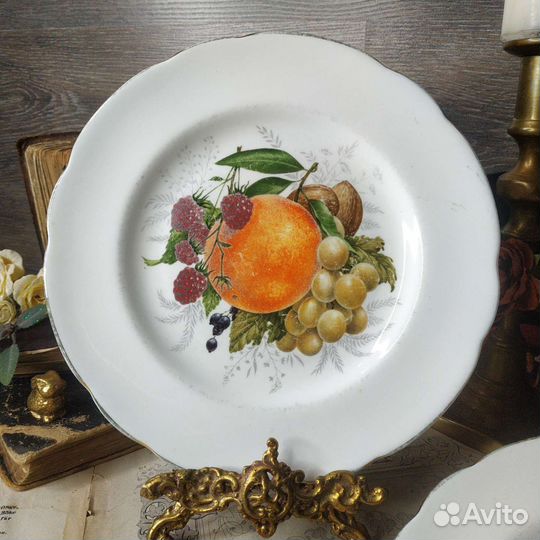 Антиквариат из Европы. Декоративные тарелки