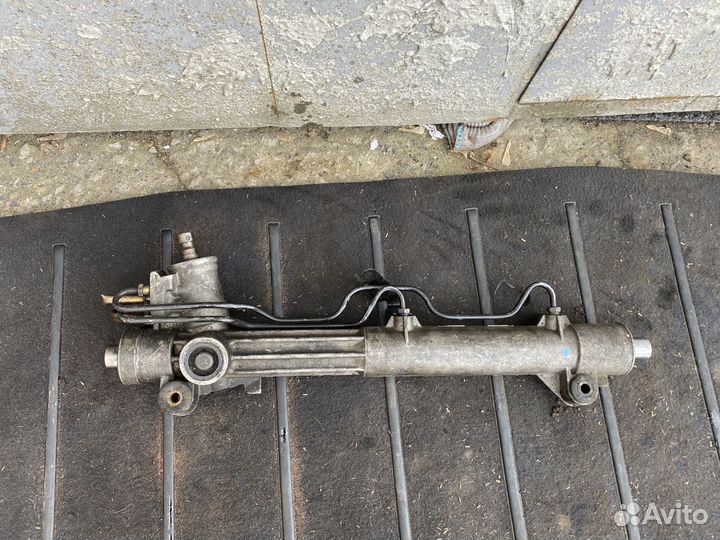 Рулевая рейка Ford Fiesta 4