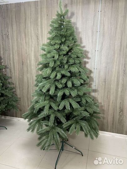 Елка искусственная