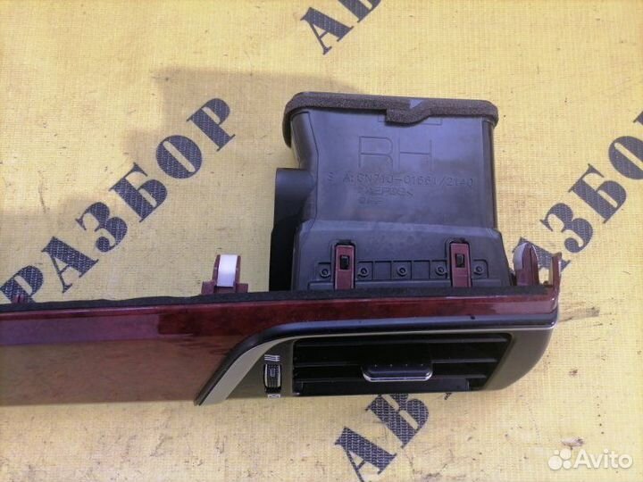 Дефлектор воздушный Toyota Camry 50 2011-2017 3.5