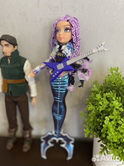 Кукла русалочка Mermaidz и Юджин из рапунцель