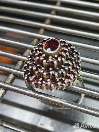 Кольцо с гранатом старая Чехия