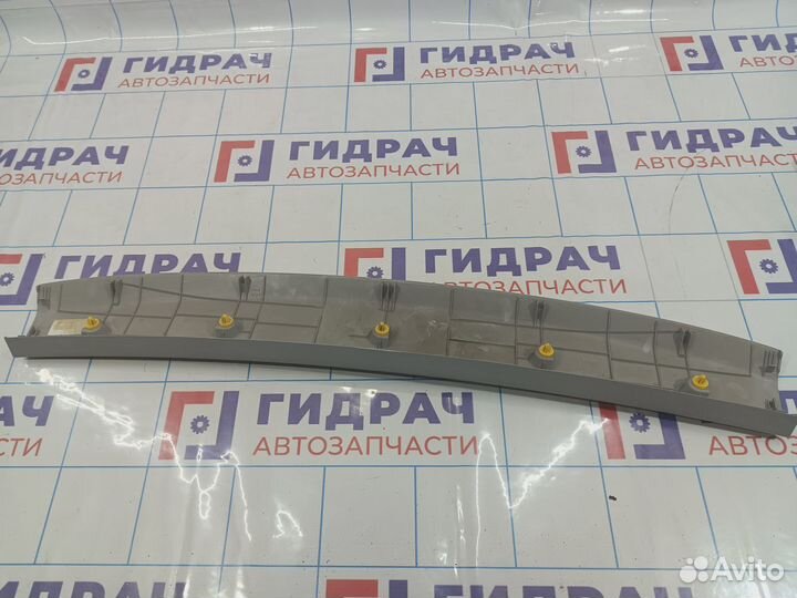 Обшивка двери багажника Kia Ceed (ED) 81761-1H300