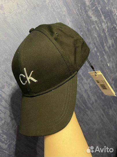 Бейсболка Calvin Klein