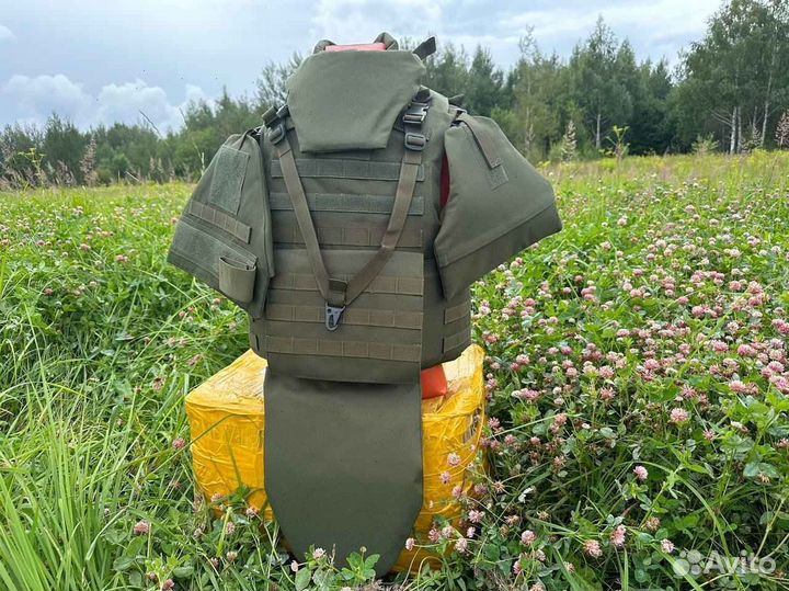 Бронежилет штурмовой