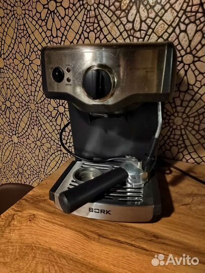Кофемашина Bork