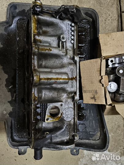 ГБЦ Audi 80