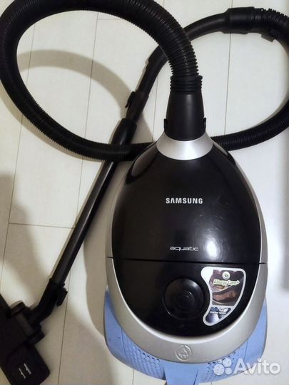 Пылесос Samsung SD 9450 с аквафильтром
