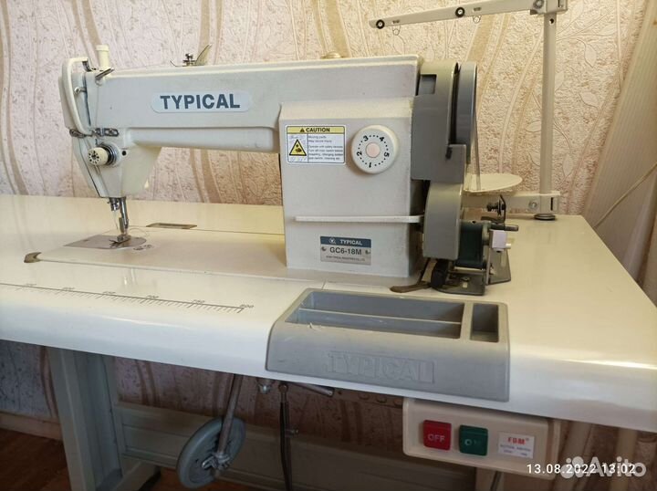 Швейная машина typical
