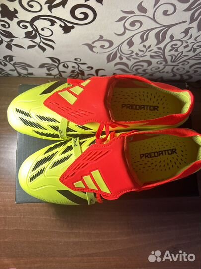 Бутсы adidas predator