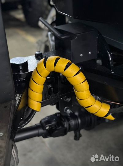 Вездеход переломка Grizzly (Снегоболотоход)