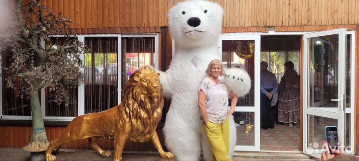 Белый мишка