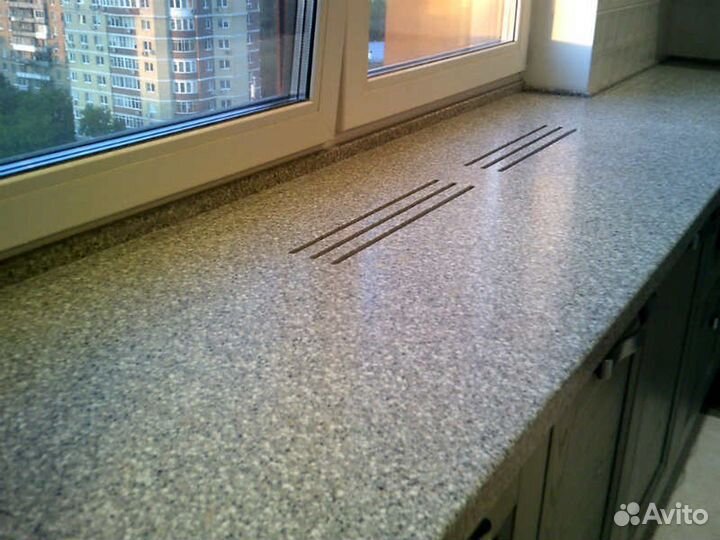 Подоконники из искусственного камня, установка